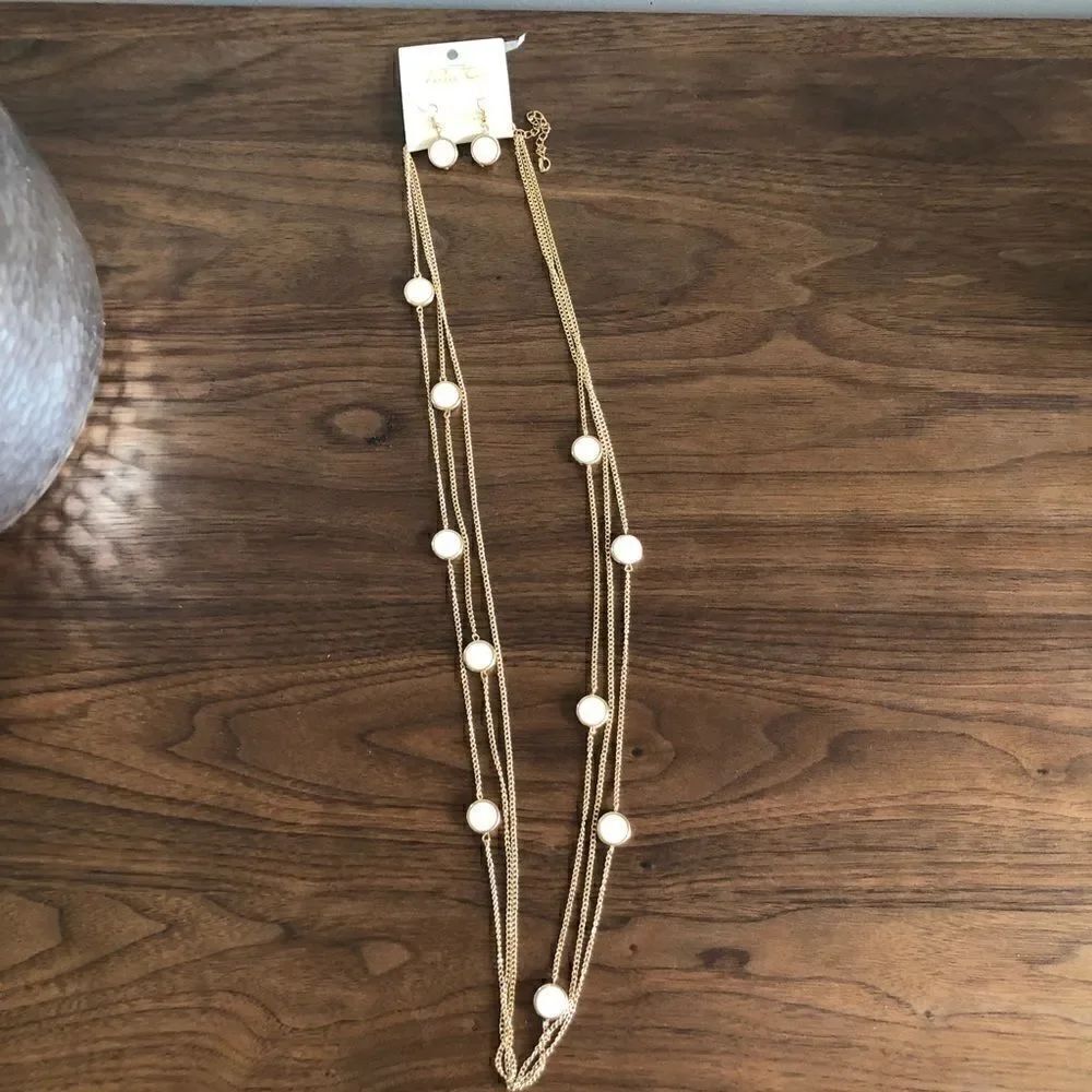 Brand New Necklace and Earrings Costume